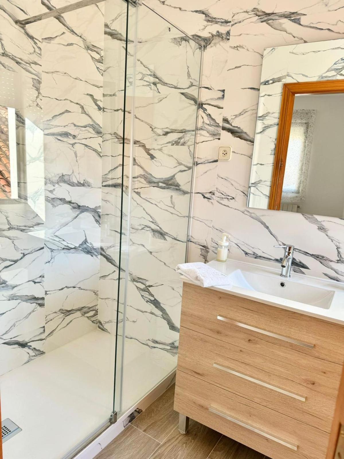 בריווגה Apartamentos Rurales Flor De La Alcarria מראה חיצוני תמונה